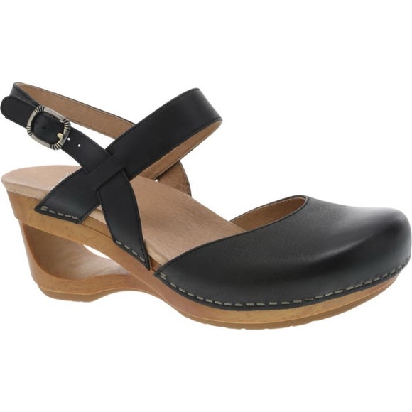 Dansko Shoes - Dansko Taci Slingback Clog Sandal - Size 39